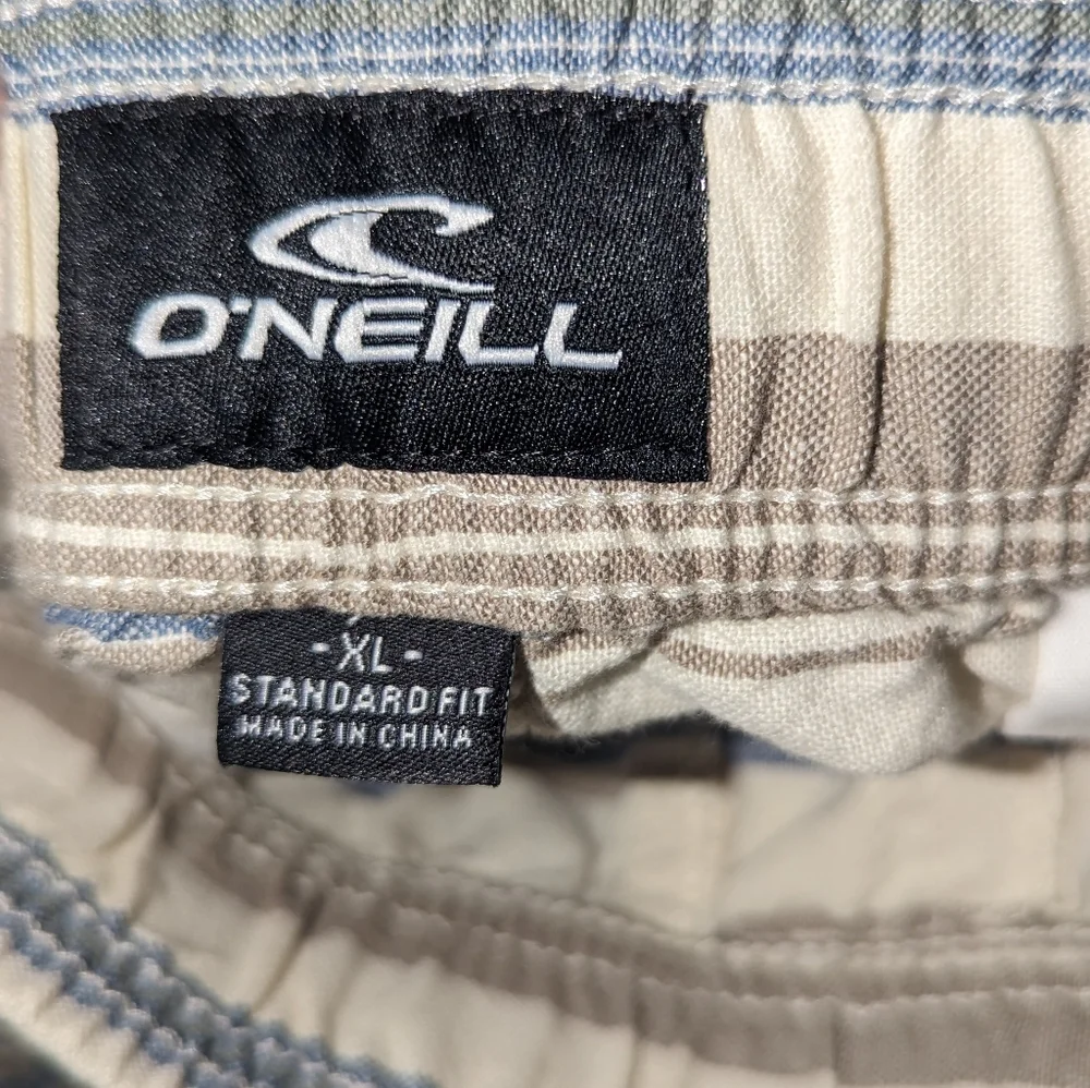 NWT, O'Neill Low-Key Striped Shorts -Elastic Waist - Men's Size XL - Picture 3 of 6